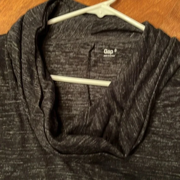 Like new Gap cowl neck black long sleeve top - Picture 3 of 12